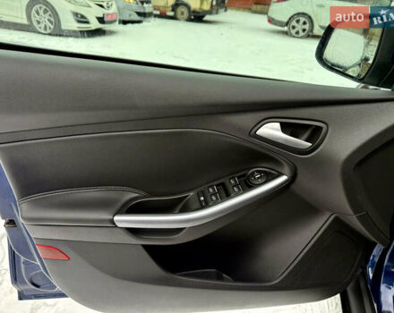 Синій Форд Фокус, об'ємом двигуна 1 л та пробігом 106 тис. км за 5499 $, фото 14 на Automoto.ua