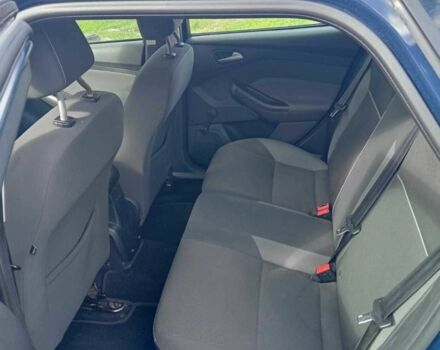 Синий Форд Фокус, объемом двигателя 1.6 л и пробегом 300 тыс. км за 6800 $, фото 6 на Automoto.ua