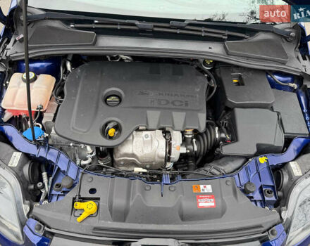 Синий Форд Фокус, объемом двигателя 1.6 л и пробегом 240 тыс. км за 8550 $, фото 35 на Automoto.ua