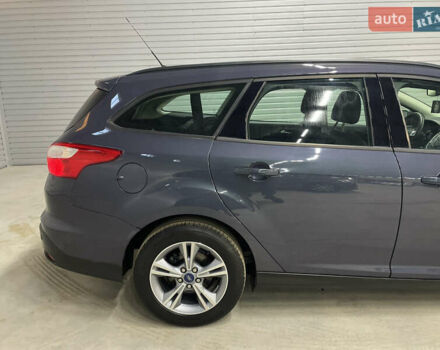Синій Форд Фокус, об'ємом двигуна 1.6 л та пробігом 217 тис. км за 8350 $, фото 15 на Automoto.ua