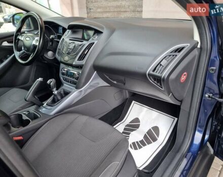 Форд Фокус 2013 в Львове на Automoto.ua Синий Форд Фокус, объемом двигателя 1.6 л и пробегом 223 тыс. км за 8200 $, фото 27 на Automoto.ua