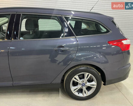 Синій Форд Фокус, об'ємом двигуна 1.6 л та пробігом 217 тис. км за 8350 $, фото 52 на Automoto.ua