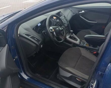 Синий Форд Фокус, объемом двигателя 1.6 л и пробегом 300 тыс. км за 6500 $, фото 2 на Automoto.ua