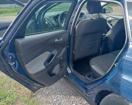 Синий Форд Фокус, объемом двигателя 1.6 л и пробегом 300 тыс. км за 6800 $, фото 7 на Automoto.ua