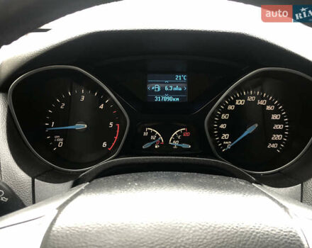 Форд Фокус 2013 у Хмельницькому на Automoto.ua Синій Форд Фокус, об'ємом двигуна 1.56 л та пробігом 318 тис. км за 7250 $, фото 8 на Automoto.ua