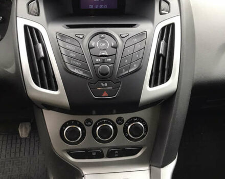 Синій Форд Фокус, об'ємом двигуна 1.56 л та пробігом 278 тис. км за 7900 $, фото 31 на Automoto.ua