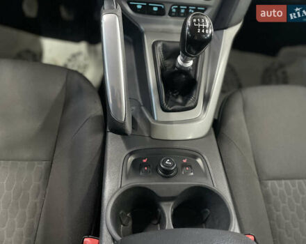 Синий Форд Фокус, объемом двигателя 1.6 л и пробегом 217 тыс. км за 7750 $, фото 20 на Automoto.ua