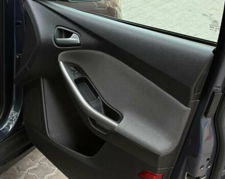 Синій Форд Фокус, об'ємом двигуна 1.6 л та пробігом 285 тис. км за 7250 $, фото 14 на Automoto.ua