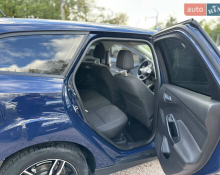 Синий Форд Фокус, объемом двигателя 1.6 л и пробегом 144 тыс. км за 8830 $, фото 25 на Automoto.ua