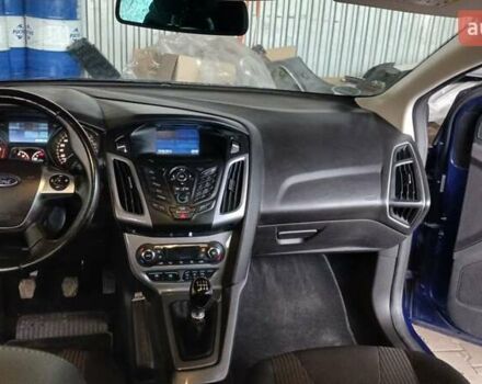 Синий Форд Фокус, объемом двигателя 1.6 л и пробегом 284 тыс. км за 8800 $, фото 56 на Automoto.ua