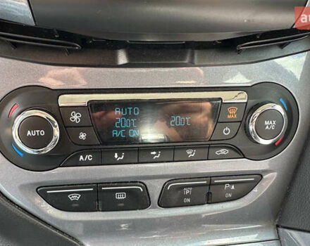 Синій Форд Фокус, об'ємом двигуна 2 л та пробігом 276 тис. км за 7900 $, фото 12 на Automoto.ua