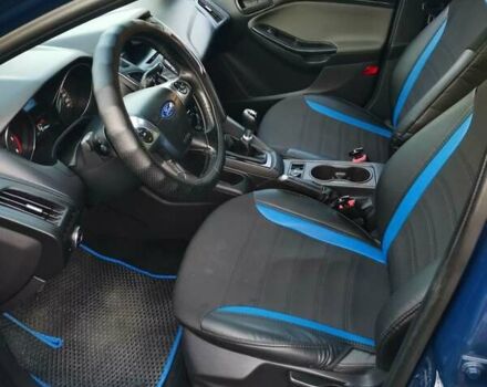 Синий Форд Фокус, объемом двигателя 1.6 л и пробегом 240 тыс. км за 7800 $, фото 6 на Automoto.ua