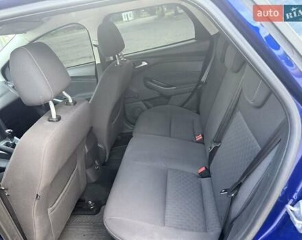 Синий Форд Фокус, объемом двигателя 1 л и пробегом 175 тыс. км за 5600 $, фото 5 на Automoto.ua