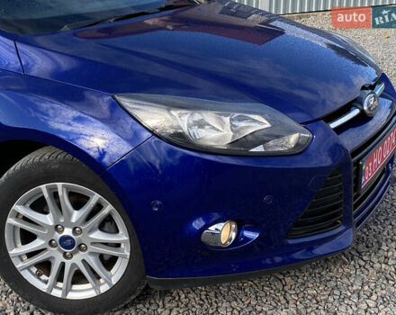 Синий Форд Фокус, объемом двигателя 1.6 л и пробегом 229 тыс. км за 7899 $, фото 5 на Automoto.ua