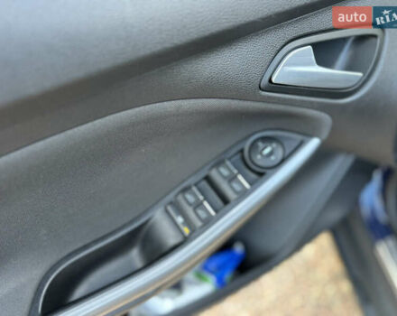 Синий Форд Фокус, объемом двигателя 1.6 л и пробегом 144 тыс. км за 8830 $, фото 14 на Automoto.ua