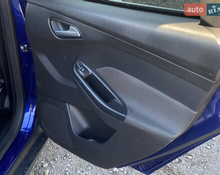 Синий Форд Фокус, объемом двигателя 1.6 л и пробегом 229 тыс. км за 7899 $, фото 50 на Automoto.ua