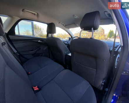 Синий Форд Фокус, объемом двигателя 1.6 л и пробегом 229 тыс. км за 7899 $, фото 48 на Automoto.ua