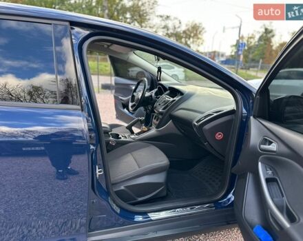 Синій Форд Фокус, об'ємом двигуна 1.6 л та пробігом 149 тис. км за 7700 $, фото 28 на Automoto.ua