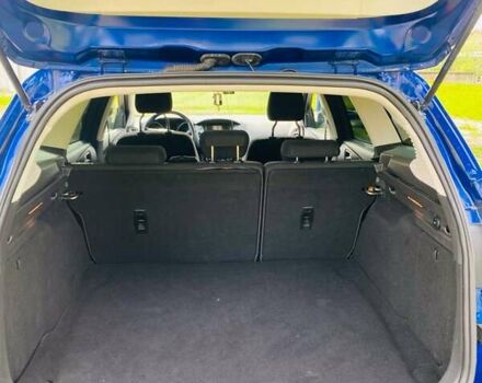 Синий Форд Фокус, объемом двигателя 1.5 л и пробегом 164 тыс. км за 9300 $, фото 7 на Automoto.ua