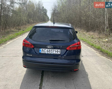 Синий Форд Фокус, объемом двигателя 1.5 л и пробегом 196 тыс. км за 7500 $, фото 6 на Automoto.ua