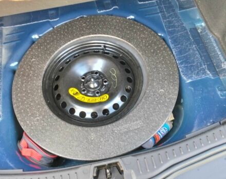 Синий Форд Фокус, объемом двигателя 1.5 л и пробегом 240 тыс. км за 9828 $, фото 8 на Automoto.ua