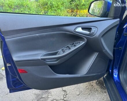 Синій Форд Фокус, об'ємом двигуна 1.5 л та пробігом 190 тис. км за 10940 $, фото 8 на Automoto.ua