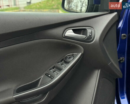 Синий Форд Фокус, объемом двигателя 1.5 л и пробегом 191 тыс. км за 10500 $, фото 22 на Automoto.ua