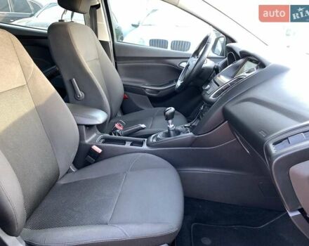 Синій Форд Фокус, об'ємом двигуна 1.5 л та пробігом 126 тис. км за 11690 $, фото 26 на Automoto.ua