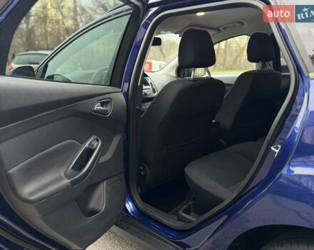 Синий Форд Фокус, объемом двигателя 1.5 л и пробегом 191 тыс. км за 10500 $, фото 36 на Automoto.ua