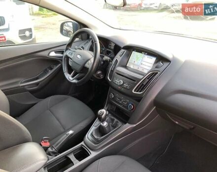 Синій Форд Фокус, об'ємом двигуна 1.5 л та пробігом 126 тис. км за 11690 $, фото 25 на Automoto.ua