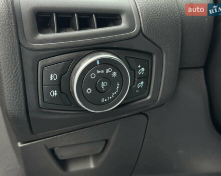 Синий Форд Фокус, объемом двигателя 1.5 л и пробегом 191 тыс. км за 10500 $, фото 25 на Automoto.ua