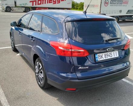Синий Форд Фокус, объемом двигателя 1.5 л и пробегом 240 тыс. км за 9828 $, фото 5 на Automoto.ua