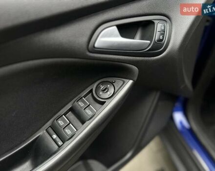 Синий Форд Фокус, объемом двигателя 1.5 л и пробегом 199 тыс. км за 11300 $, фото 23 на Automoto.ua