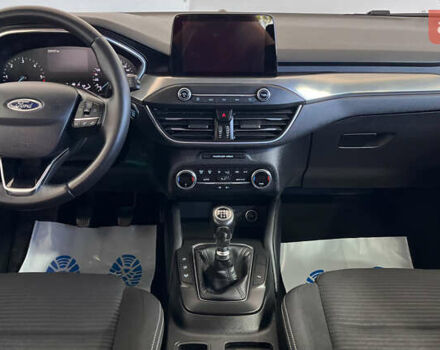 Синій Форд Фокус, об'ємом двигуна 1.5 л та пробігом 229 тис. км за 12650 $, фото 20 на Automoto.ua
