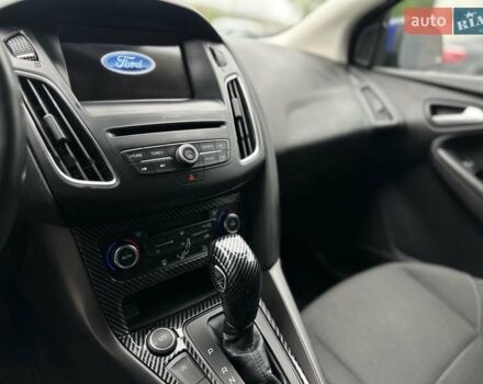 Синий Форд Фокус, объемом двигателя 1.5 л и пробегом 199 тыс. км за 11300 $, фото 18 на Automoto.ua