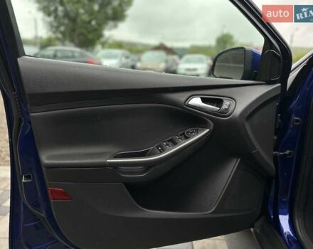 Синий Форд Фокус, объемом двигателя 1.5 л и пробегом 199 тыс. км за 11300 $, фото 16 на Automoto.ua
