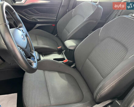 Синій Форд Фокус, об'ємом двигуна 1.5 л та пробігом 229 тис. км за 12650 $, фото 6 на Automoto.ua