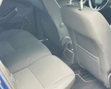 Синій Форд Фокус, об'ємом двигуна 1.5 л та пробігом 208 тис. км за 10100 $, фото 37 на Automoto.ua