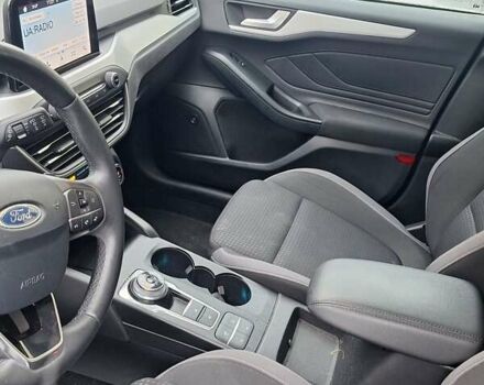 Синий Форд Фокус, объемом двигателя 1.5 л и пробегом 221 тыс. км за 14750 $, фото 20 на Automoto.ua