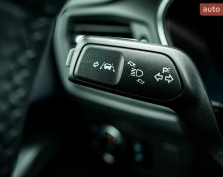 Синій Форд Фокус, об'ємом двигуна 1.5 л та пробігом 177 тис. км за 15900 $, фото 77 на Automoto.ua