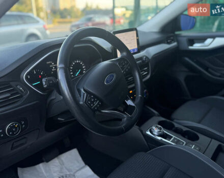 Синий Форд Фокус, объемом двигателя 1.5 л и пробегом 138 тыс. км за 14800 $, фото 43 на Automoto.ua