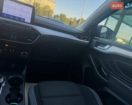 Синий Форд Фокус, объемом двигателя 1.5 л и пробегом 138 тыс. км за 14800 $, фото 74 на Automoto.ua