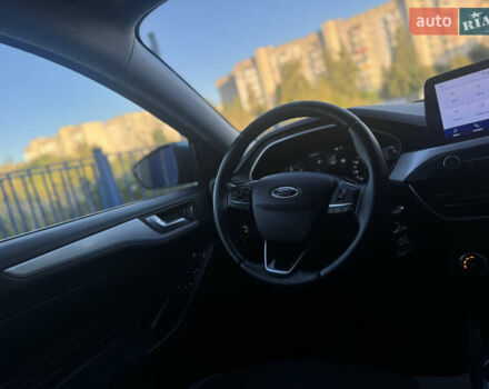 Синій Форд Фокус, об'ємом двигуна 1.5 л та пробігом 130 тис. км за 14800 $, фото 73 на Automoto.ua