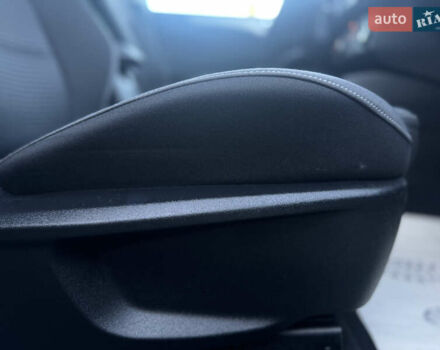 Синий Форд Фокус, объемом двигателя 1.5 л и пробегом 138 тыс. км за 14800 $, фото 72 на Automoto.ua