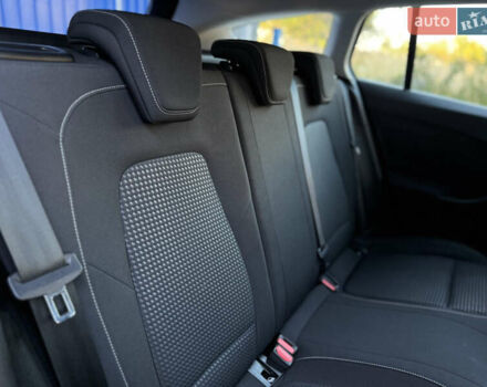 Синий Форд Фокус, объемом двигателя 1.5 л и пробегом 138 тыс. км за 14800 $, фото 78 на Automoto.ua