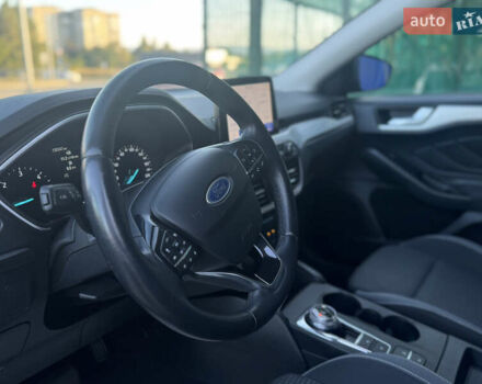 Синий Форд Фокус, объемом двигателя 1.5 л и пробегом 138 тыс. км за 14800 $, фото 44 на Automoto.ua