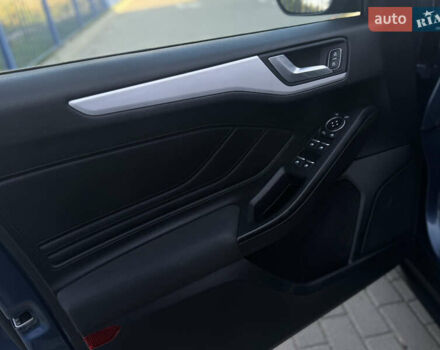 Синий Форд Фокус, объемом двигателя 1.5 л и пробегом 138 тыс. км за 14800 $, фото 40 на Automoto.ua