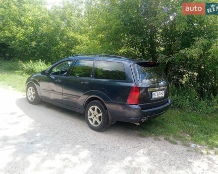 Синий Форд Фокус, объемом двигателя 1.75 л и пробегом 250 тыс. км за 1750 $, фото 1 на Automoto.ua