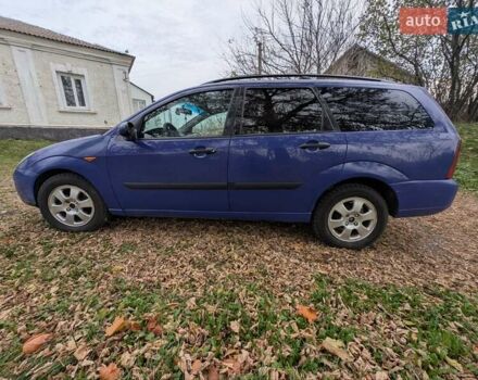 Синий Форд Фокус, объемом двигателя 1.8 л и пробегом 426 тыс. км за 2500 $, фото 1 на Automoto.ua