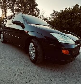 Синий Форд Фокус, объемом двигателя 0 л и пробегом 300 тыс. км за 1500 $, фото 1 на Automoto.ua